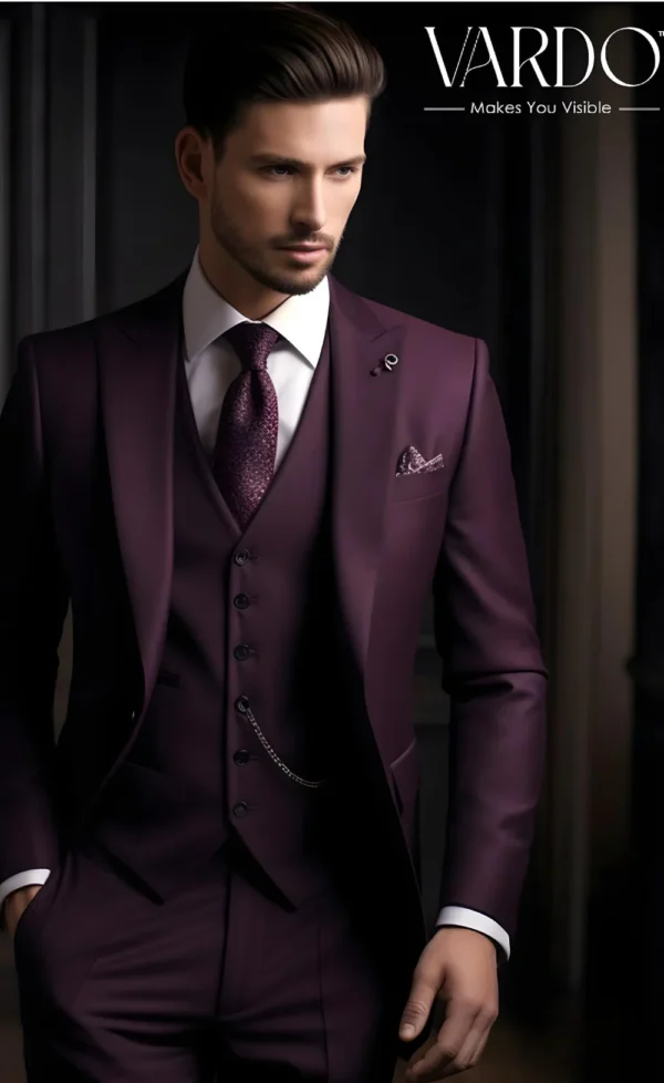 Elegant Men's Purple Three-Piece Suit