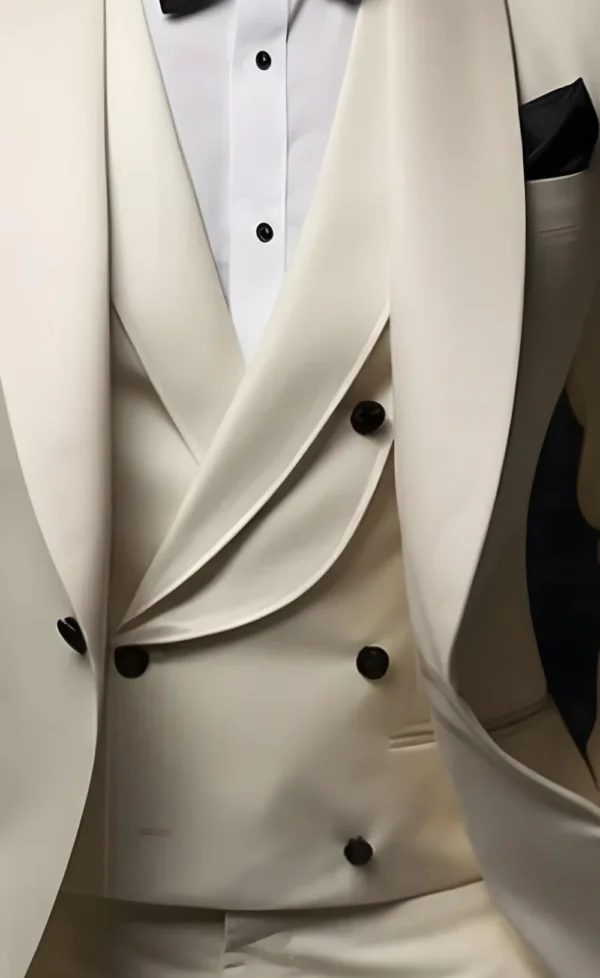Elegant Ivory Tuxedo Suit for Men - Classic Wedding Suit - Image 2